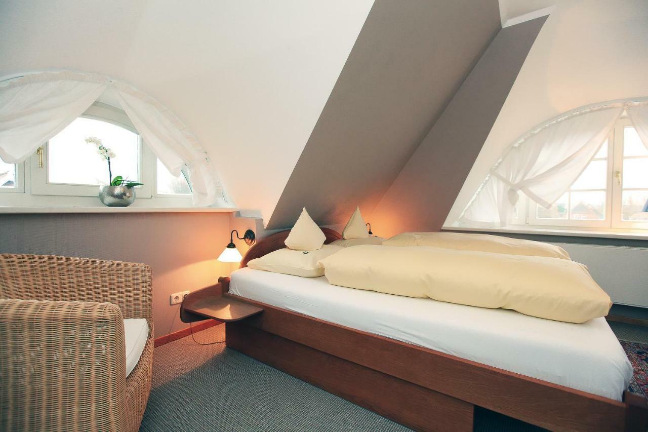 Haus Am Kiel Hotel Ahrenshoop Bagian luar foto